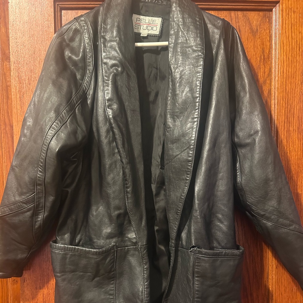 Vintage Pelle Studio 90’s black leather blazer